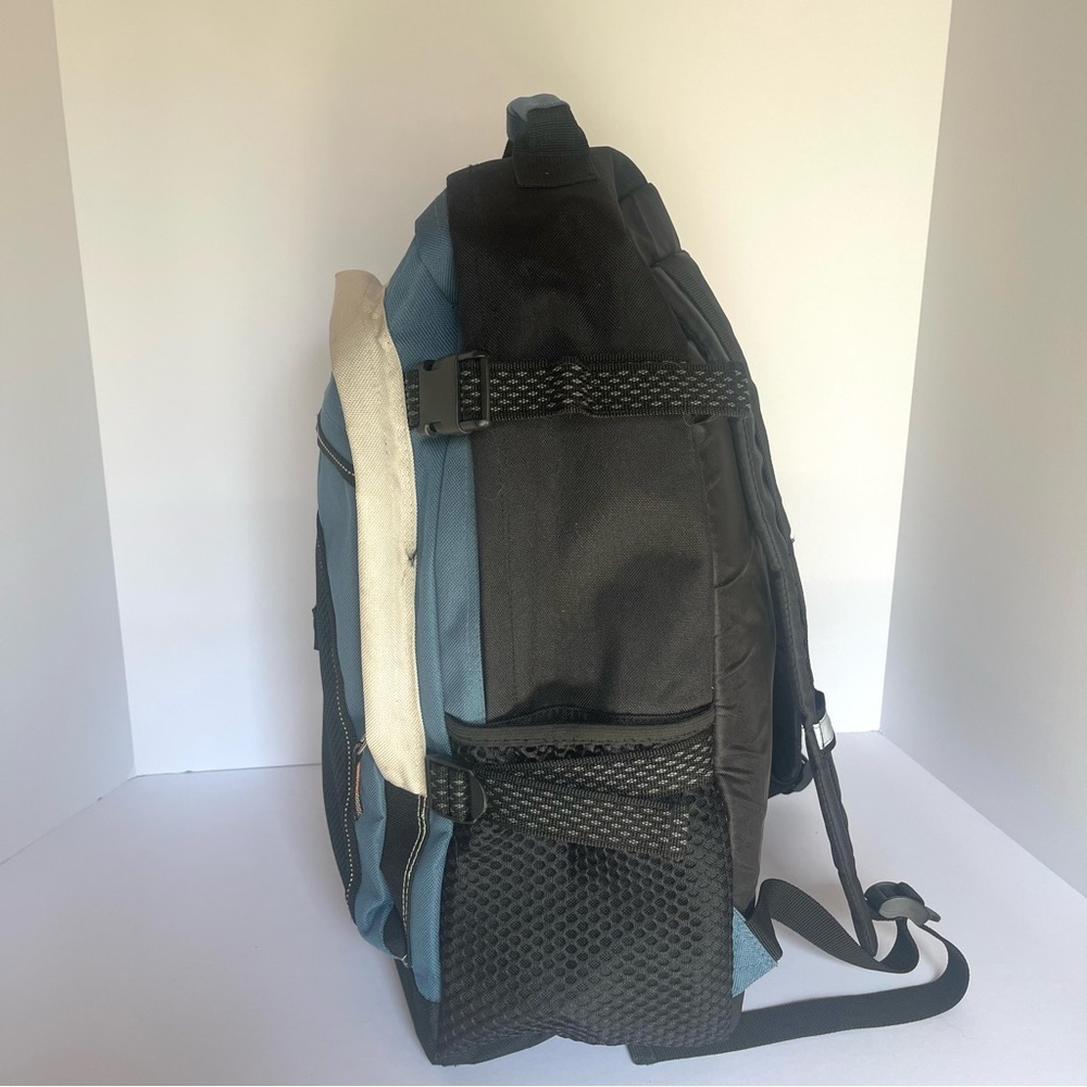 Kodiak Backpack - Picture 3 of 4